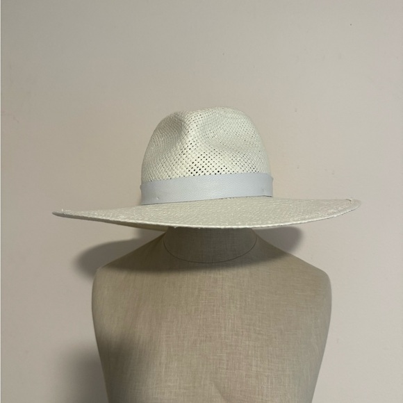 NEW Janessa Leone Zoe Packable Sun  Hat Bleach White Large - Picture 5 of 10